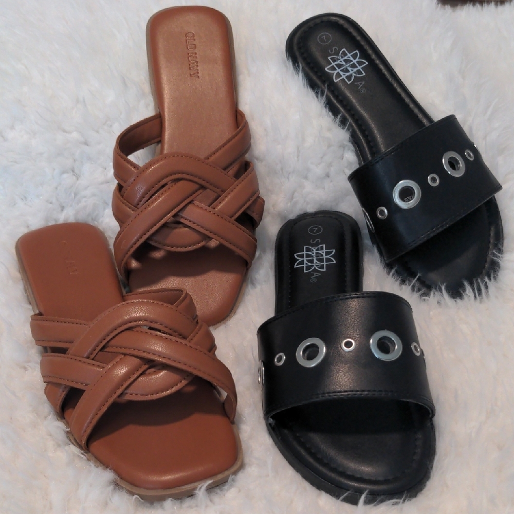 🌞 Old Navy Tan and Black Women's Sandals
